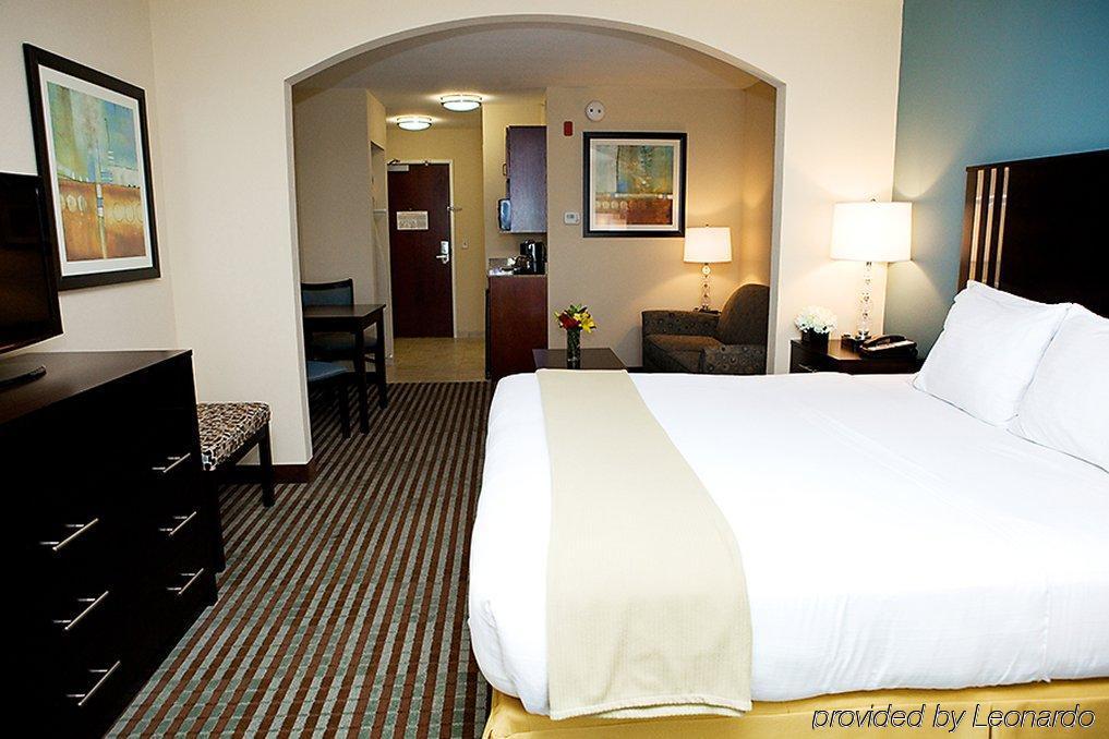 Holiday Inn Express & Suites Youngstown West I 80, An Ihg Hotel Austintown Kamer foto